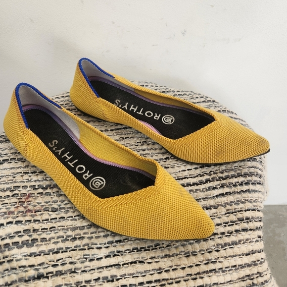 Rothy's The Point Toe Flats Marigold Yellow Size 5.5 Womens - Picture 2 of 6